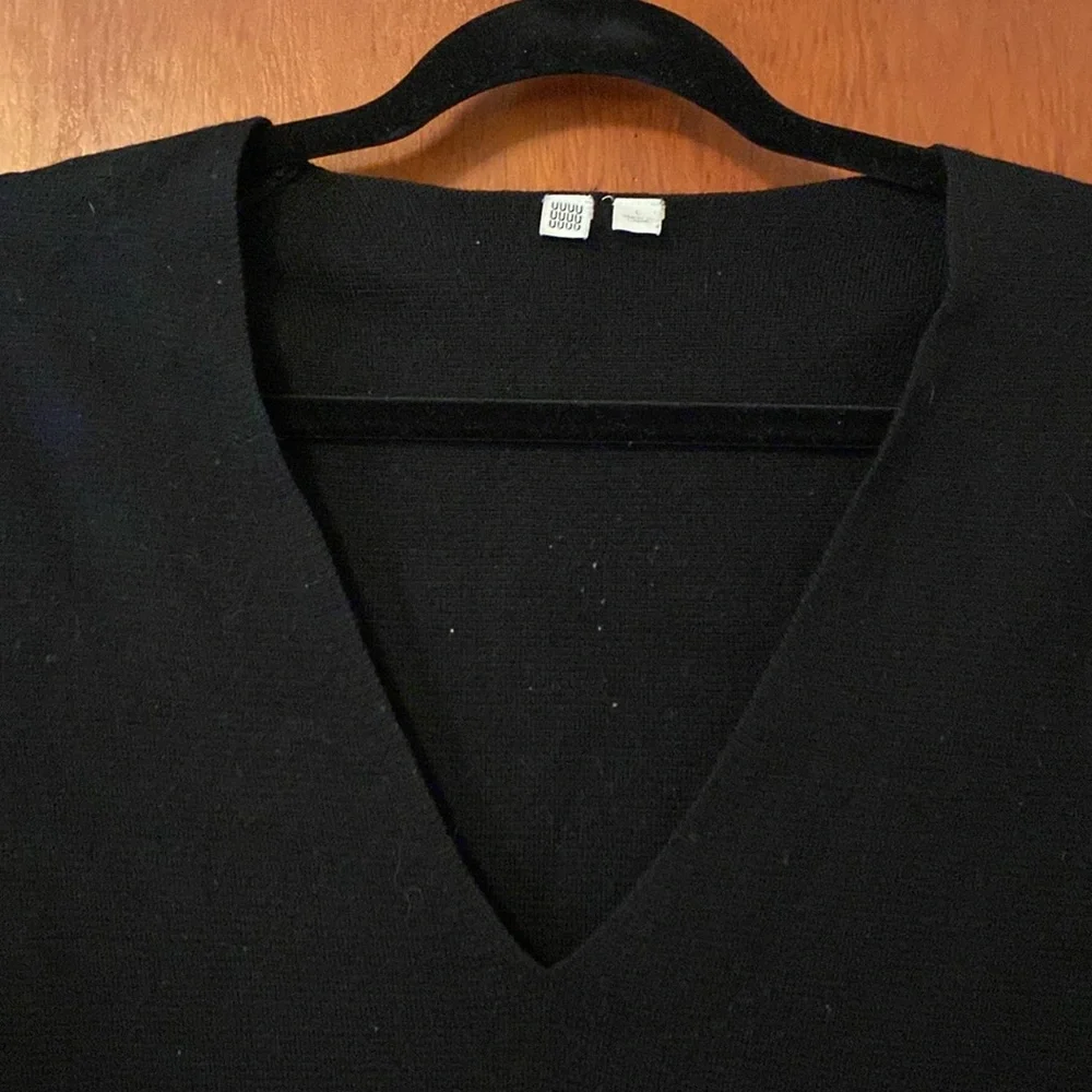 Uniqlo U Knit sweater dress - Picture 2 of 3